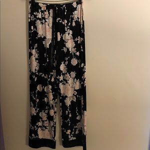 Najerika Loungewear black/pastel pink floral pant.